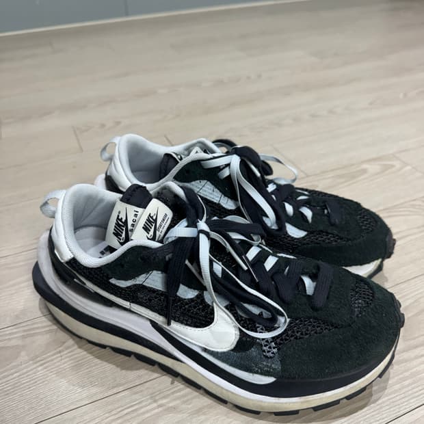 나이키 사카이 베이퍼와플 블랙 260