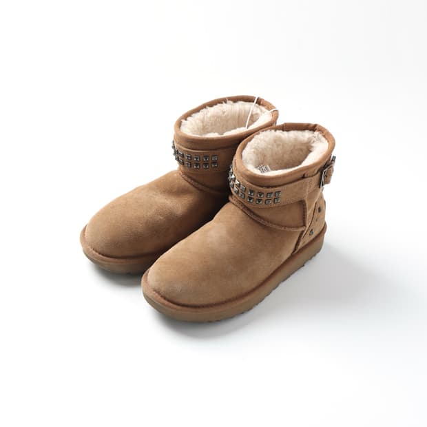 어그 UGG Stud Short Boots