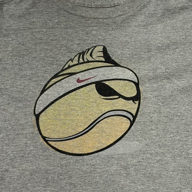 나이키(Nike) 빈티지 그레이 반팔 티셔츠