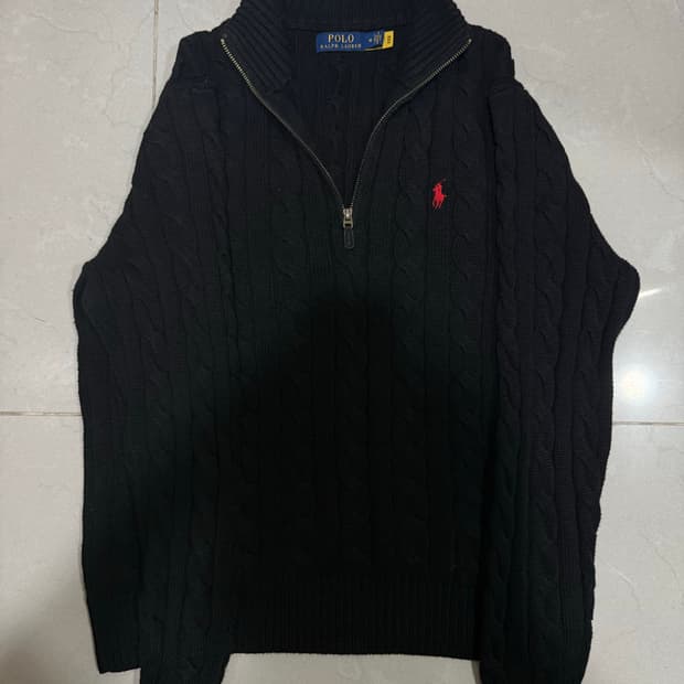 [당일출고,M사이즈] 신형택 폴로 케이블 니트 반집업 