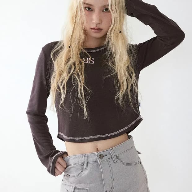 애즈온 BASIS OVERLOCKED T BROWN