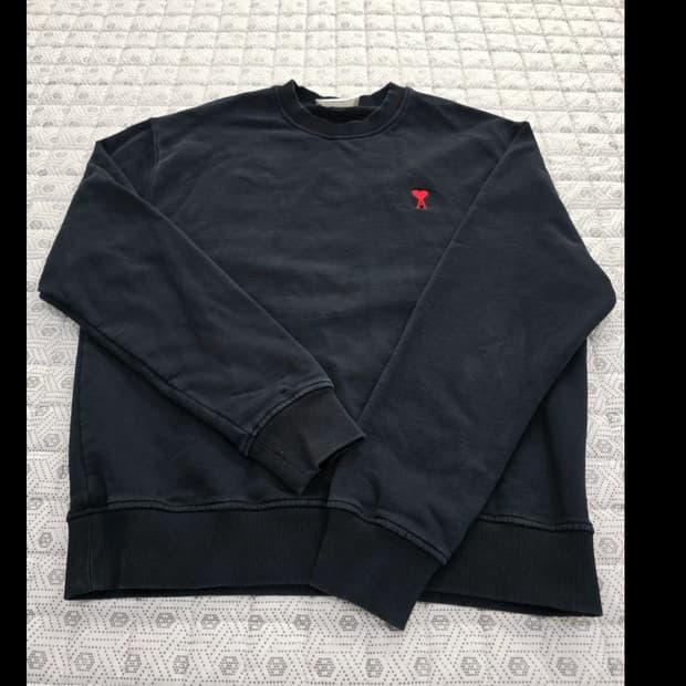 아미 AMI 스몰 하트 블랙 맨투맨 L