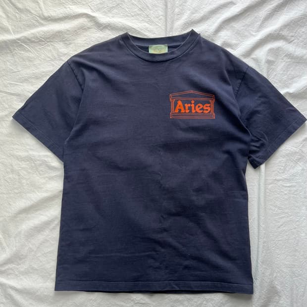 [S] Aries 에리즈 네이비 로고 반팔 티셔츠