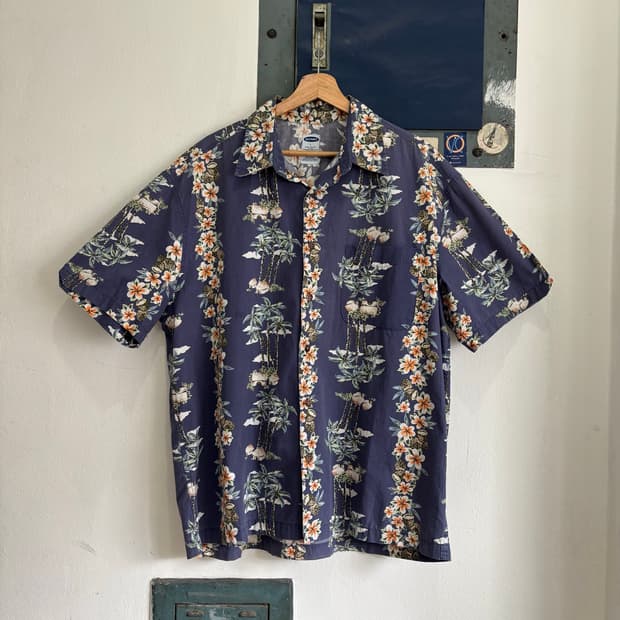 Early 00s Old Navy Aloha Shirt
