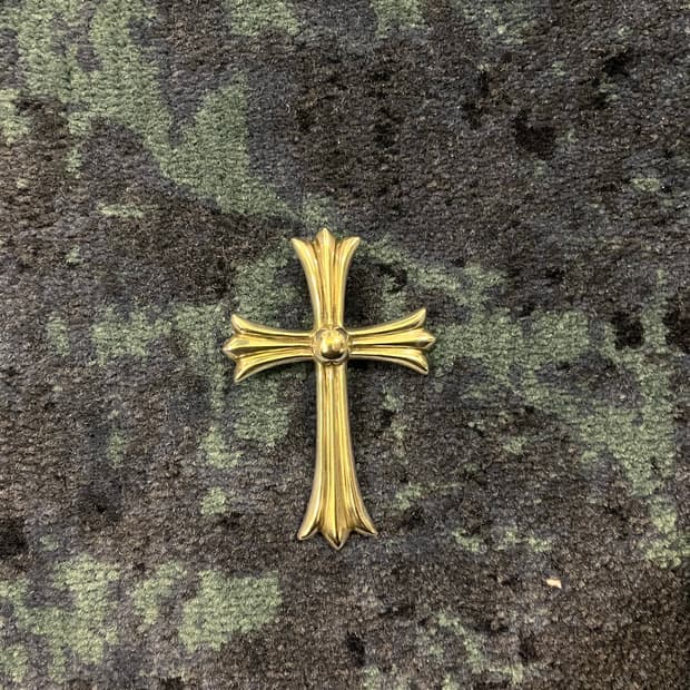 크롬하츠 라지 크로스 팬던트