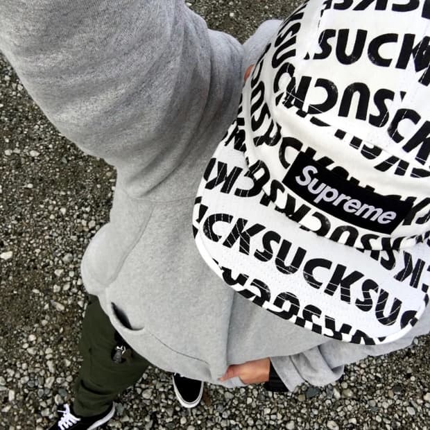 슈프림 suck 캠프캡