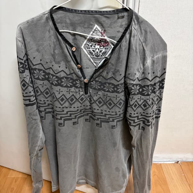 DIESEL 헨리넥 워시드 롱슬리브 티셔츠