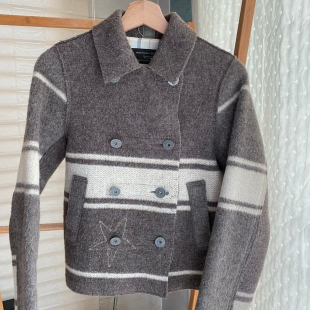 어반리서치 자켓