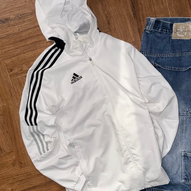 아디다스 바람막이 