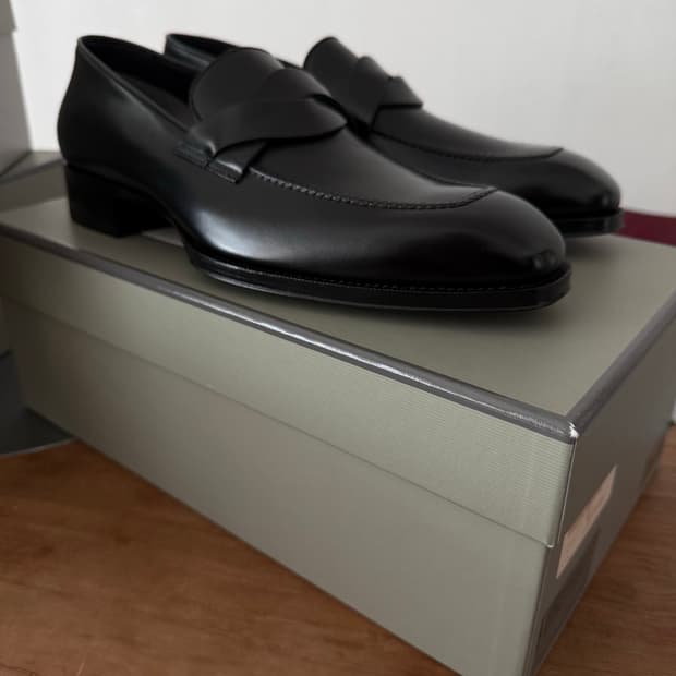 톰포드 엘칸 트위스트로퍼