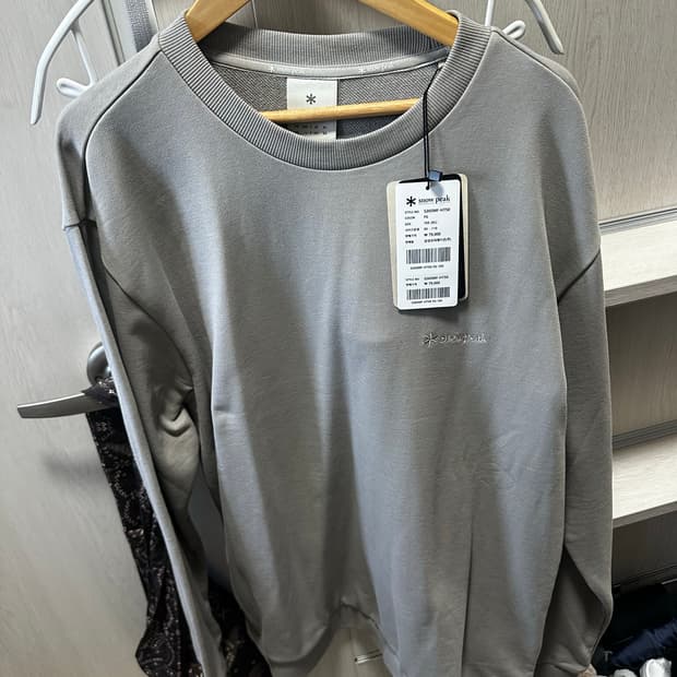 스노우피크 맨투맨 새상품