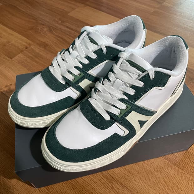 라코스테 스니커즈 250사이즈 패션 운동화