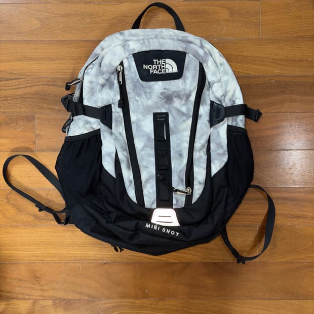 노스페이스 미니샷 백팩