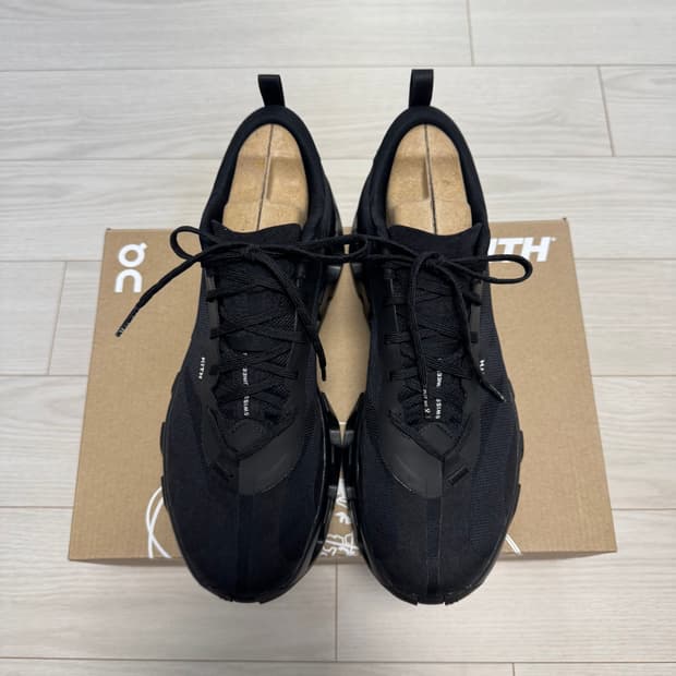 온러닝 X 키스 On Running Kith K-Tech 1 (265)