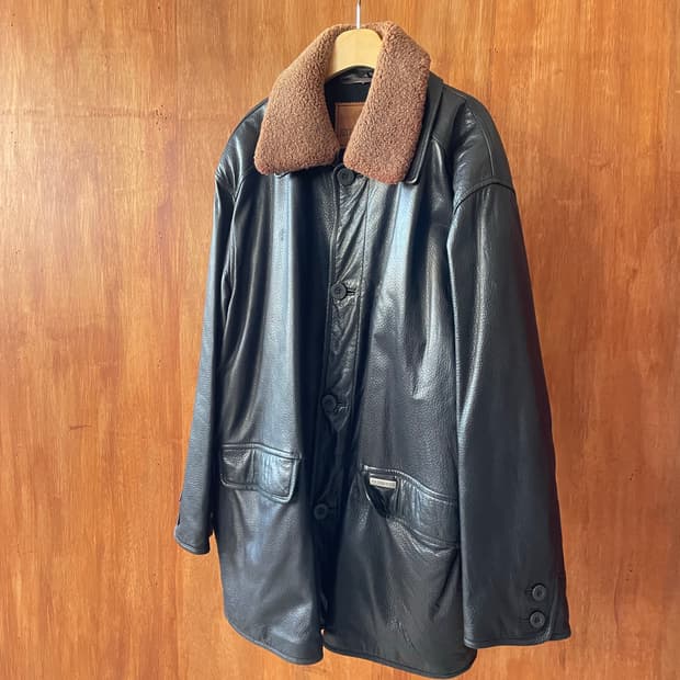 Teddy collar classic leather coat
