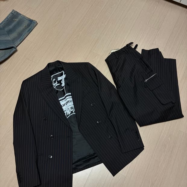 슈프림 장폴고티에 핀스트라이프 수트 셋업