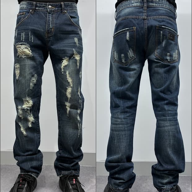 필립플레인 디스트레스드 레이저 디테일 데님