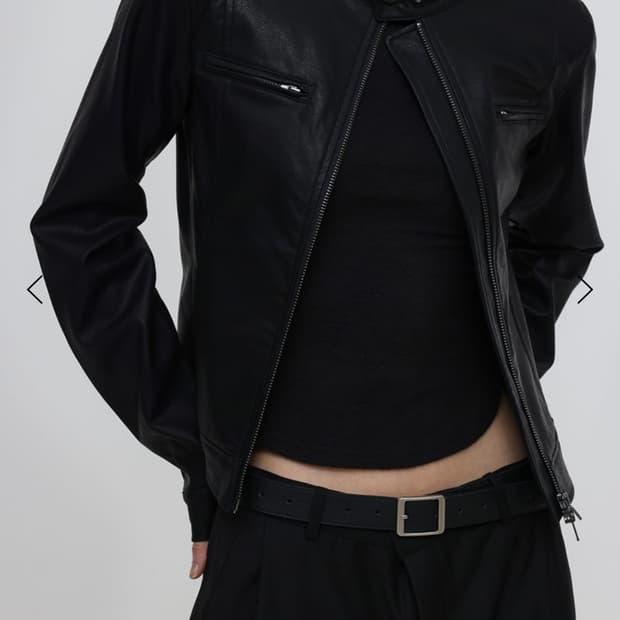 블랙업 앤즈너 레더 자켓