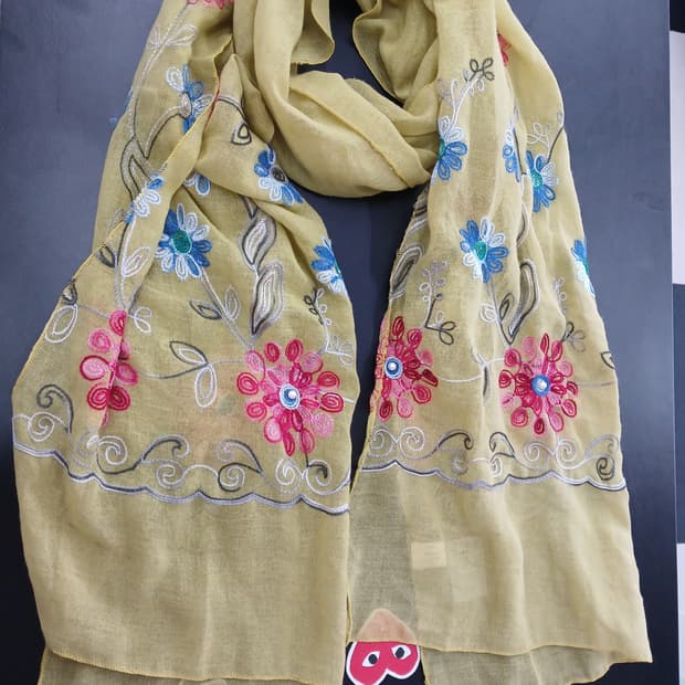 모리걸 je crois soi 꽃자수 머플러 