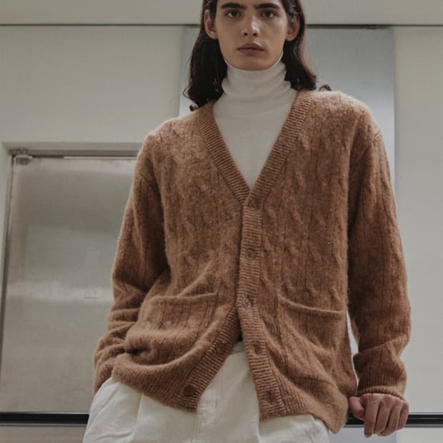 이코르 모헤어 브러쉬드 케이블 가디건 브릭 3 사이즈