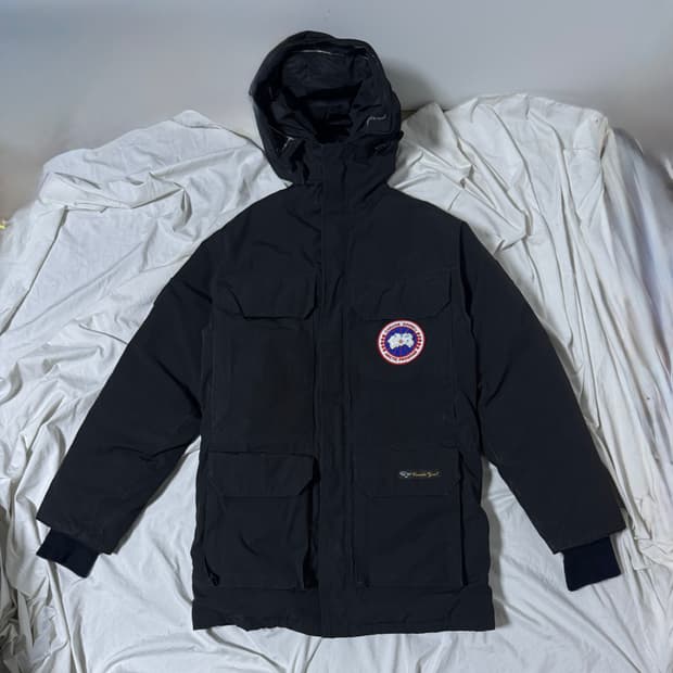 캐나다구스 익스페디션 파카
