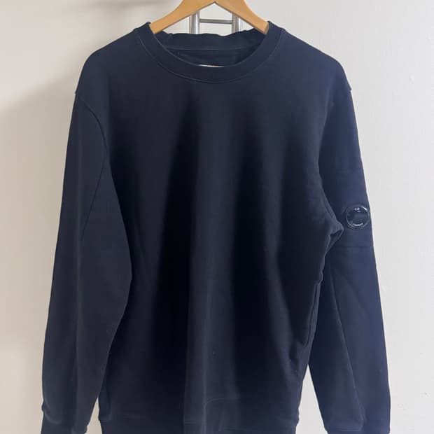 C.P. 컴퍼니 블랙 맨투맨  사이즈 2XL