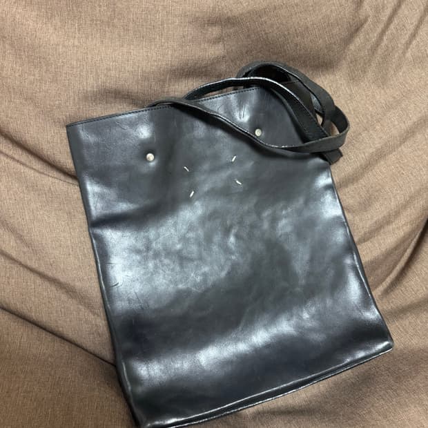 14AW 마틴 마르지엘라 블랙 레더 토트백