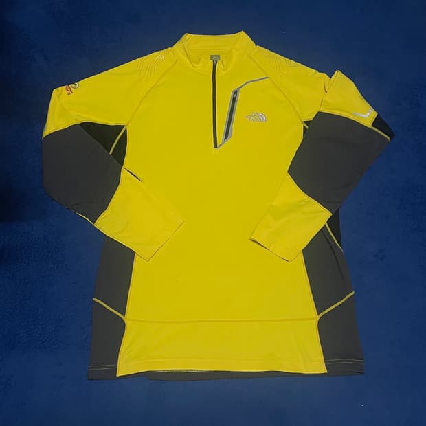 노스페이스 반집업