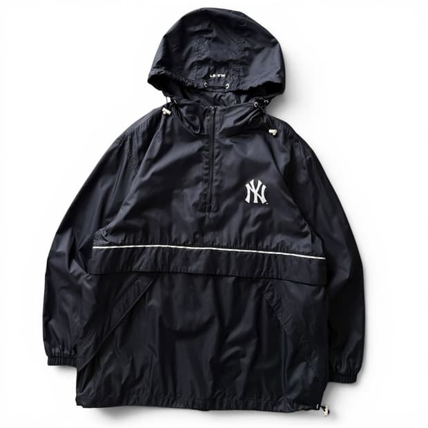 MLB New York Yankees Anorak Windbreaker