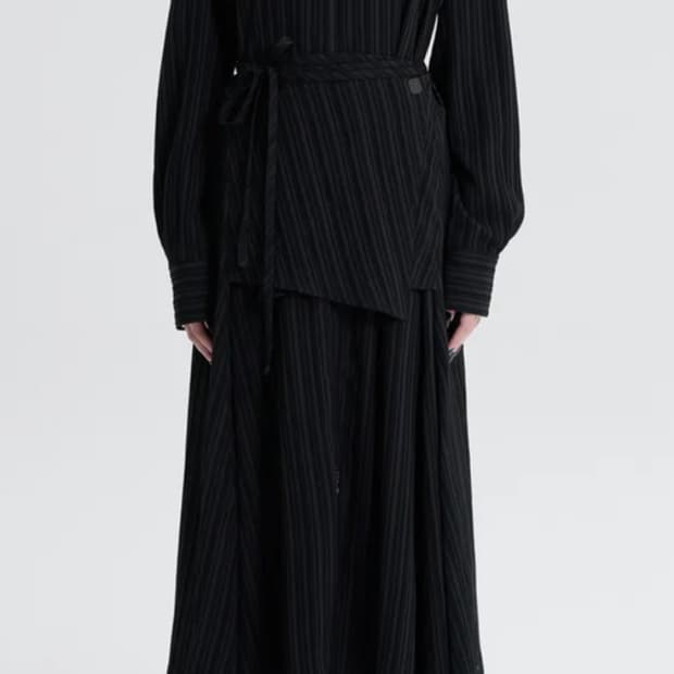 트리밍버드 Wrap Shirt One-piece [ Black ]