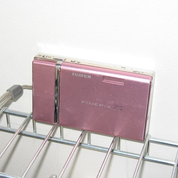 (아일릿, 뉴진스) 후지필름 파인픽스 z5fd 베이비핑크 디카