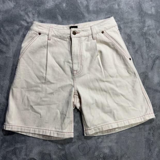 LEE 아이보리 데님 반바지