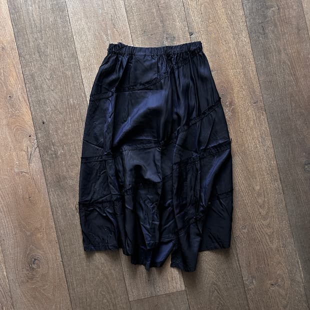 Asymmetry Distressed Patchwork Skirt