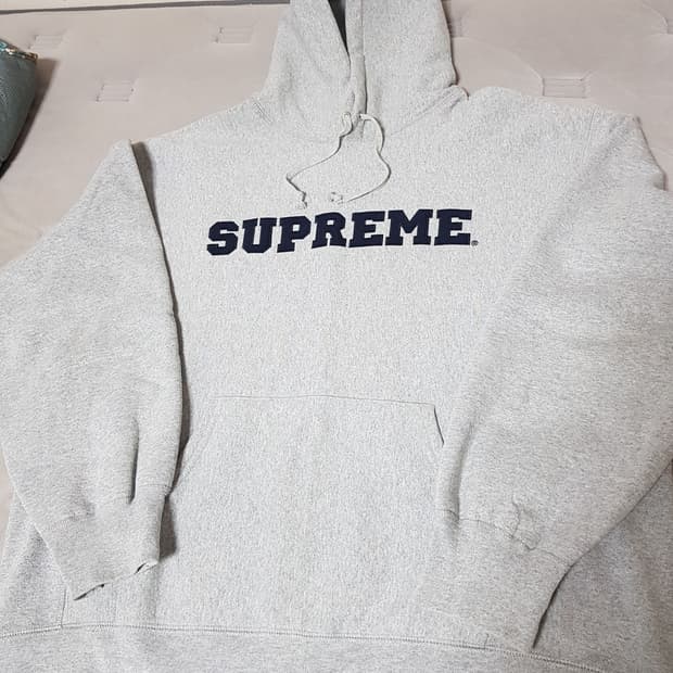 슈프림 컬리지에이트 후드 티셔츠 그레이 24SS