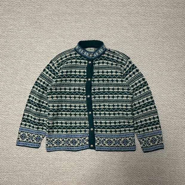 L. L. BEAN usa made wool sweatercardigan