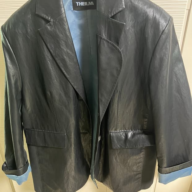 더일마 가죽자켓 팝니다