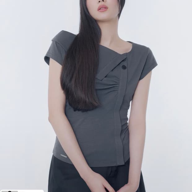 미세키서울 폴딩 카라 셔링탑 (텍O 새상품)