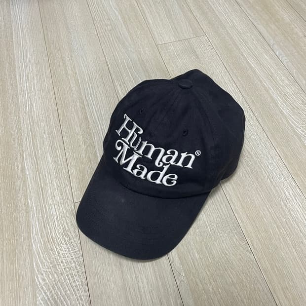 휴먼메이드 걸스돈크라이 베르디 볼캡 블랙
