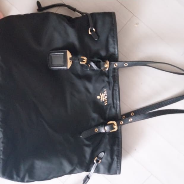 프라다 포코노 토트/숄더백 