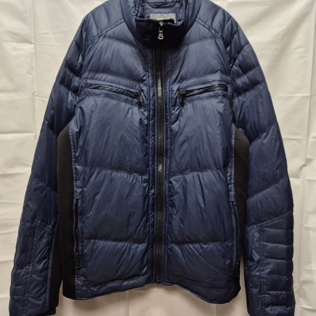 마이클코어스 경량패딩