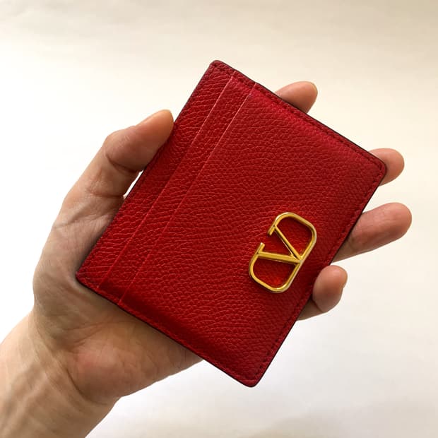 발렌티노 V 로고 가죽 카드지갑