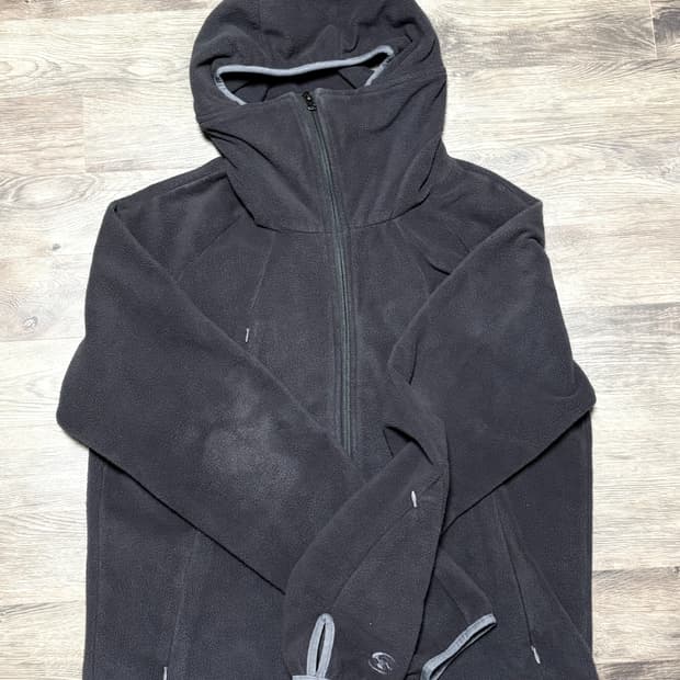 산산기어 후리스