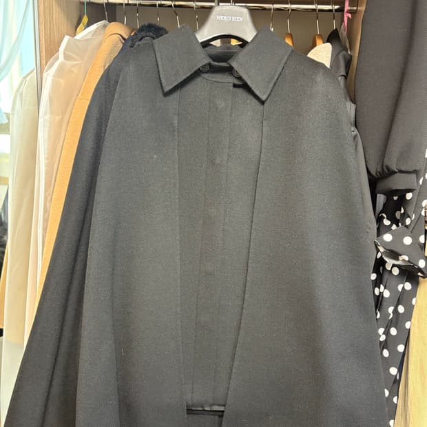 메르시비앙 시그니처 케이프코트 2사이즈(벨트같이드려요)