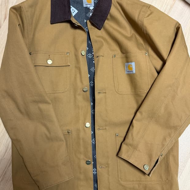 칼하트 wip 미시건 코트 L 181920fw