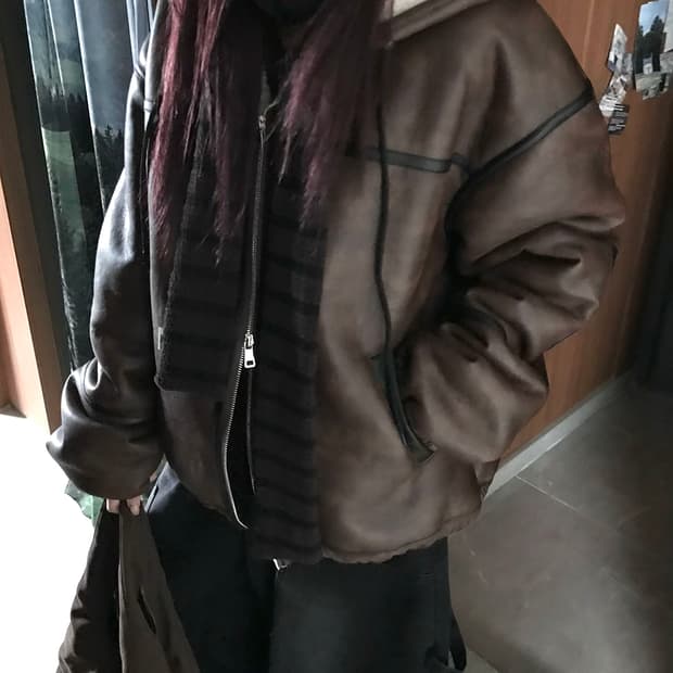 고퀄 원가 11만 7000원 후드 집업 무스탕 새 상태