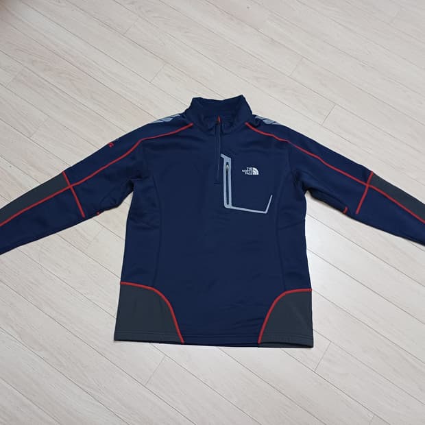 노스페이스 기모집업티 