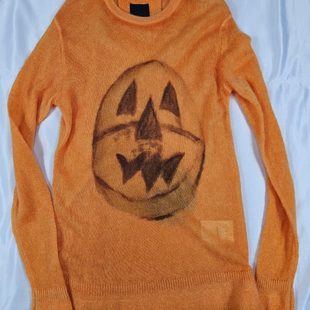 지방시세라믹프린트니트