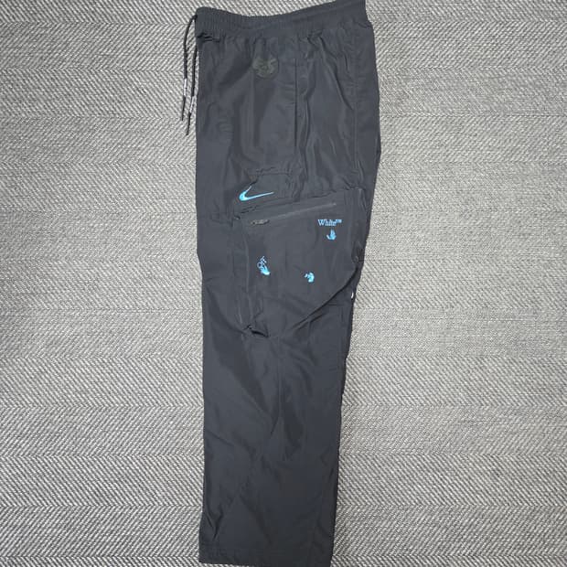 나이키 x 오프화이트 NRG 트랙 팬츠 블랙 아시아 카고팬츠