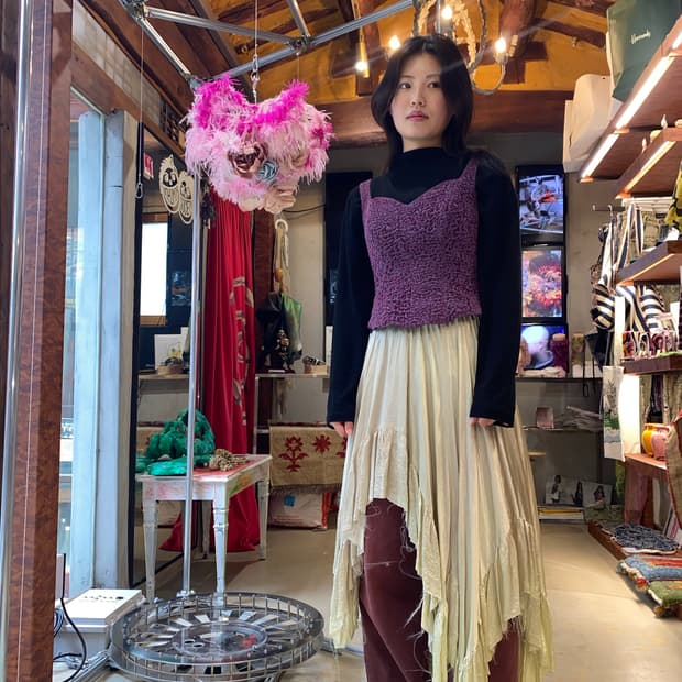 Vintage Ariella 텍스처드 슬리브리스 탑