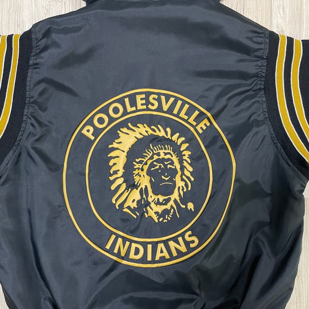 95~100) 80's 할로웨이 인디언 후드 바시티(미국제)